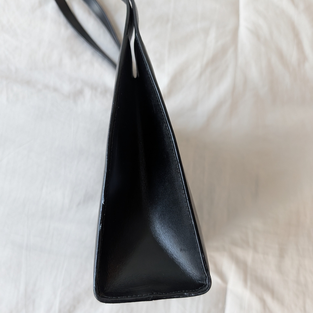 Gucci Shoulder Bag - Picture 4 of 15